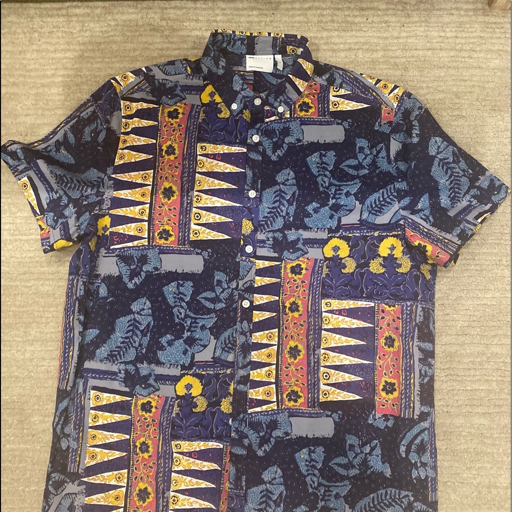 SOLD—-> ASOS t shirt not used